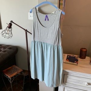 Seraphine maternity/nursing sleeveless dress